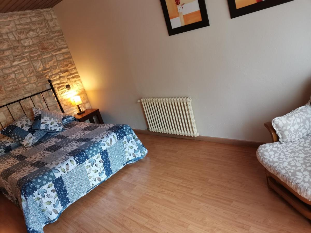 Hostal Del Senglar Ла-Эсплуга-де-Франколи Экстерьер фото